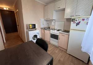 2-к квартира, вторичка, 38м2, 14/14 этаж