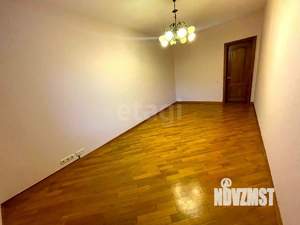 5-к квартира, вторичка, 203м2, 3/3 этаж