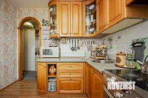 3-к квартира, вторичка, 72м2, 14/14 этаж