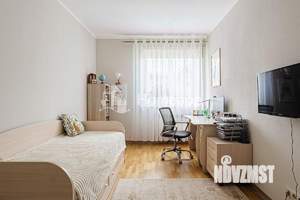 5-к квартира, вторичка, 194м2, 3/3 этаж