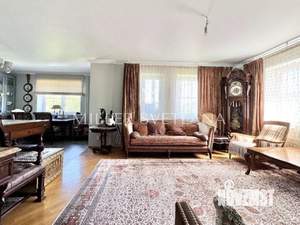 4-к квартира, вторичка, 147м2, 4/9 этаж