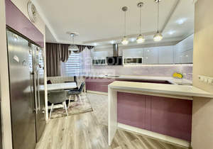 4-к квартира, вторичка, 121м2, 17/22 этаж