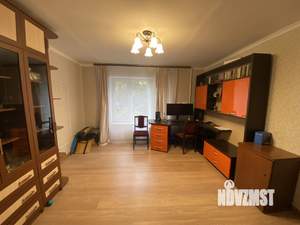 3-к квартира, вторичка, 60м2, 1/9 этаж