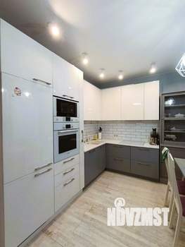 2-к квартира, вторичка, 65м2, 4/17 этаж