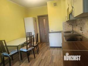 2-к квартира, вторичка, 65м2, 3/27 этаж