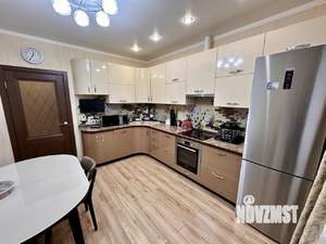 2-к квартира, вторичка, 71м2, 7/25 этаж