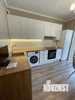 2-к квартира, вторичка, 60м2, 11/18 этаж