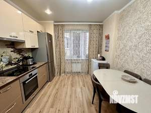 2-к квартира, вторичка, 71м2, 7/25 этаж