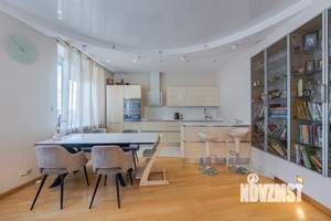 3-к квартира, вторичка, 113м2, 8/18 этаж
