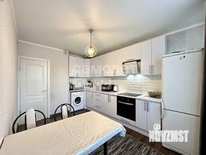 2-к квартира, вторичка, 61м2, 2/16 этаж