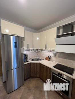 2-к квартира, вторичка, 54м2, 6/18 этаж