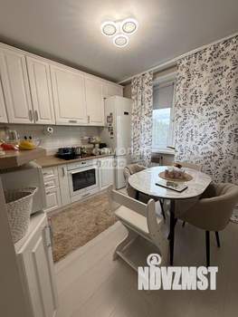 2-к квартира, вторичка, 52м2, 4/14 этаж