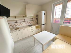 1-к квартира, вторичка, 42м2, 21/25 этаж
