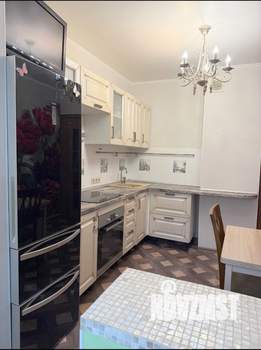 1-к квартира, вторичка, 42м2, 6/17 этаж