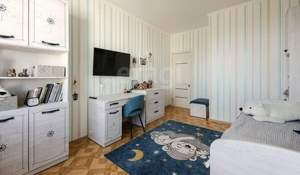 2-к квартира, вторичка, 79м2, 23/24 этаж