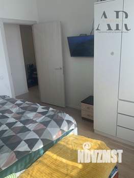 2-к квартира, вторичка, 57м2, 1/25 этаж
