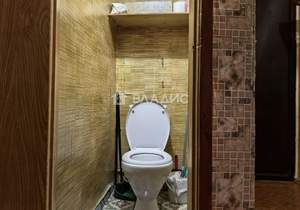 3-к квартира, вторичка, 61м2, 5/5 этаж