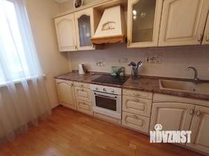 2-к квартира, вторичка, 60м2, 3/17 этаж