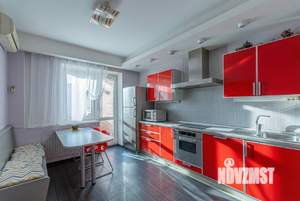 2-к квартира, вторичка, 68м2, 8/24 этаж