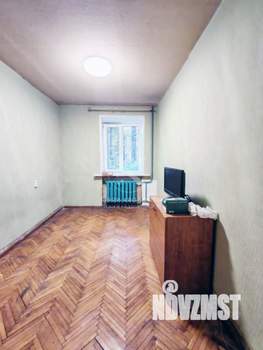 2-к квартира, вторичка, 42м2, 1/9 этаж