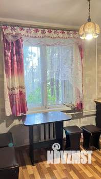 2-к квартира, вторичка, 42м2, 1/9 этаж