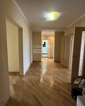 4-к квартира, вторичка, 106м2, 4/23 этаж