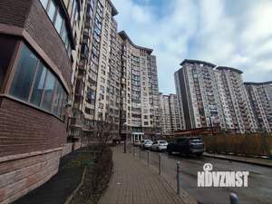 2-к квартира, вторичка, 67м2, 1/17 этаж