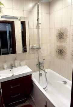 3-к квартира, вторичка, 72м2, 7/14 этаж