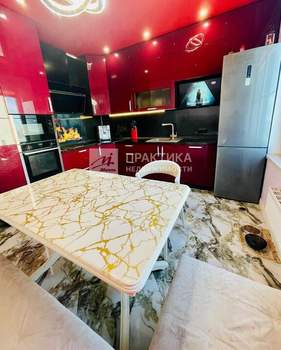 3-к квартира, вторичка, 82м2, 15/25 этаж