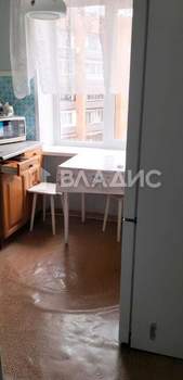 2-к квартира, вторичка, 35м2, 8/9 этаж