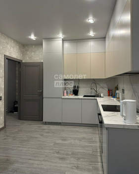 3-к квартира, вторичка, 85м2, 10/12 этаж