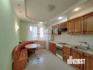 2-к квартира, вторичка, 60м2, 8/17 этаж