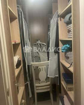 3-к квартира, вторичка, 87м2, 1/15 этаж