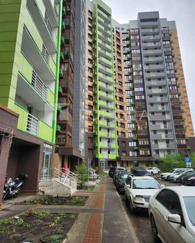 2-к квартира, вторичка, 69м2, 8/17 этаж