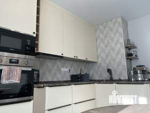 3-к квартира, вторичка, 70м2, 5/22 этаж