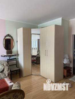Студия квартира, вторичка, 42м2, 4/24 этаж