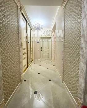 3-к квартира, вторичка, 82м2, 3/22 этаж