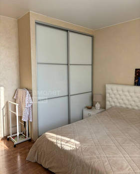 3-к квартира, вторичка, 58м2, 1/25 этаж