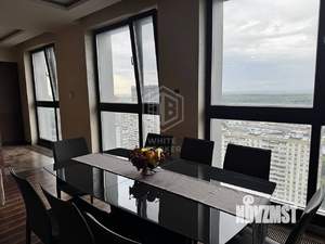 4-к квартира, вторичка, 156м2, 24/24 этаж