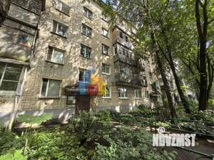 3-к квартира, вторичка, 61м2, 5/5 этаж