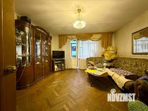 4-к квартира, вторичка, 90м2, 1/9 этаж