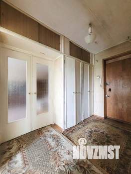 3-к квартира, вторичка, 61м2, 8/9 этаж