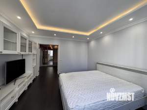 2-к квартира, вторичка, 60м2, 9/17 этаж