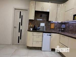 2-к квартира, вторичка, 64м2, 11/17 этаж