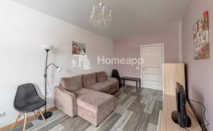 2-к квартира, вторичка, 63м2, 1/17 этаж