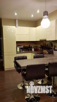 2-к квартира, вторичка, 55м2, 11/18 этаж
