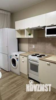 2-к квартира, вторичка, 53м2, 9/17 этаж