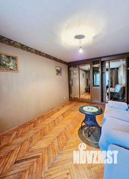 4-к квартира, вторичка, 65м2, 1/9 этаж