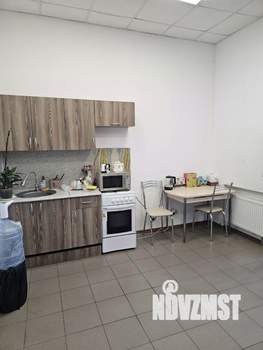 2-к квартира, вторичка, 68м2, 1/18 этаж