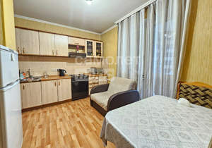 2-к квартира, вторичка, 72м2, 3/19 этаж